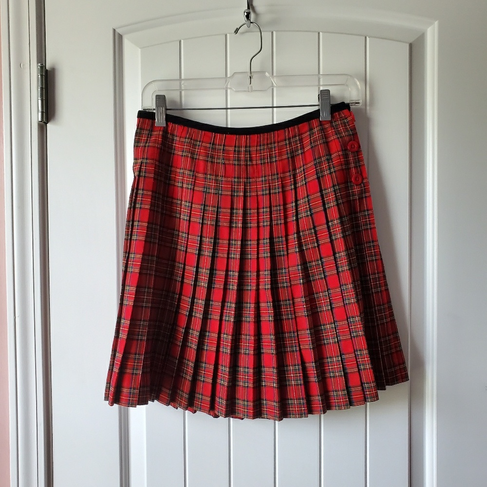 Pleated Skirt